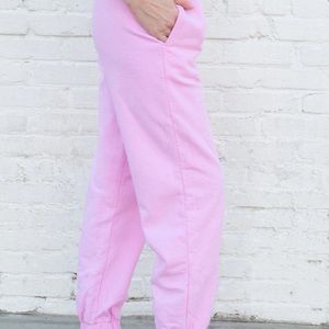 Brandy Melville Rosa Sweatpants